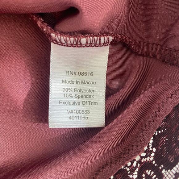 Coldwater Creek Velvet Lace Cami Womens Size Medium Whimsigoth Witchy Y2K Style - Picture 4 of 5